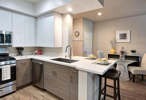 Marina Del Rey'S Grand 2/2 Suite Pool View Лос-Анджелес Экстерьер фото